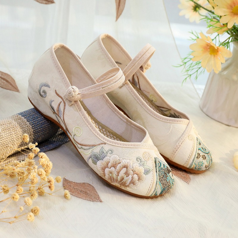Chaussures décontractées pour  - New Ethnic Fashion avis et prix